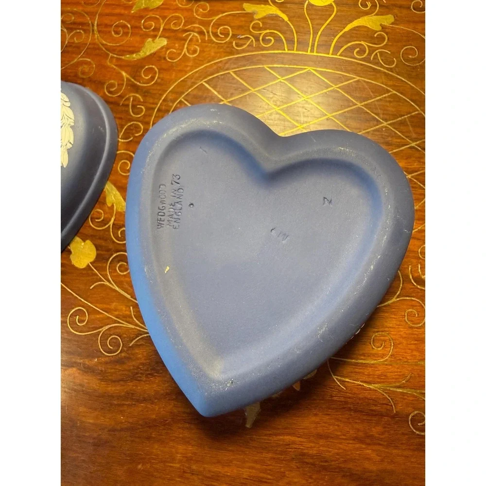 Vintage Wedgwood Blue Jasperware Heart Trinket Box, Jewelry‎ Box Gift